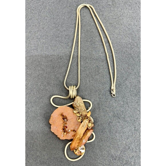 Unbranded Jewelry - Peach Geode Statement Necklace Quartz Crystal Rhinestones Orange Pink Mix Metal